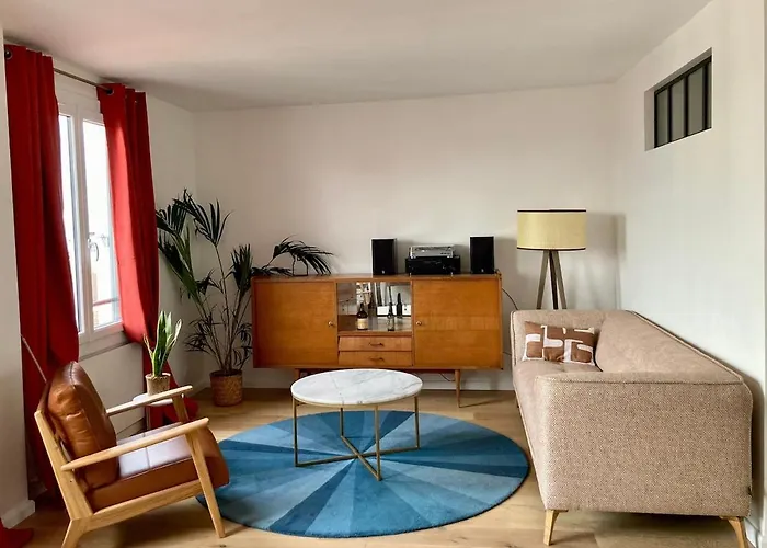Cosy Apartment With A Magnificent View 10 Min From Paris Exhibition Centre